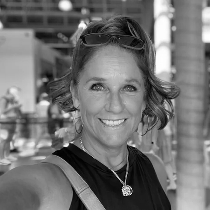 Robyn Cavallaro